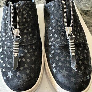 Madden Girl Shoes size 8